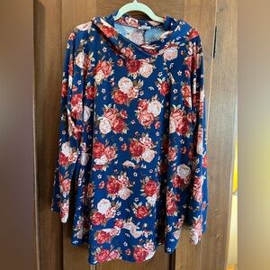 LuLaRoe Amber Floral Blue and Red Top